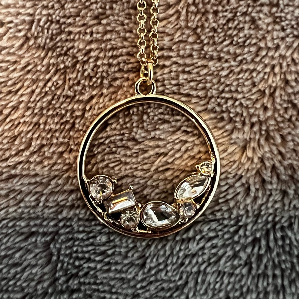 Loft Circle Cluster Necklace